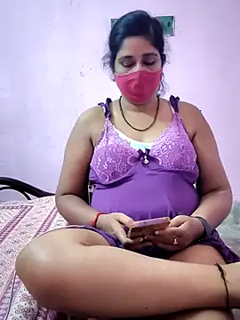 Snapshot of Rupali201 chatting on 10-26-25, 03:40 Rupali201 online show from 10-26-25, 03:40