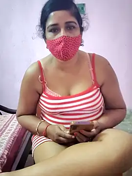 Snapshot of Rupali201 chatting on 11-18-25, 04:17 Rupali201 online show from 11-18-25, 04:17