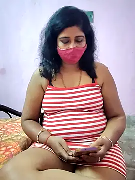 Snapshot of Rupali201 chatting on 11-21-25, 05:17 Rupali201 online show from 11-21-25, 05:17