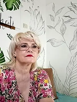 Catty Lady online show from 06-11-26, 06:50