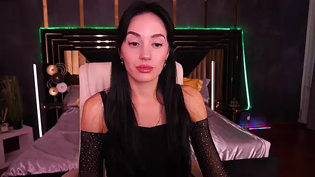 EviLune online show from 10-04-25, 06:33