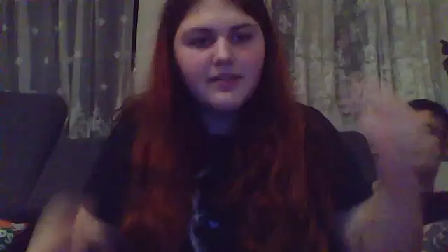 Engelundteufelchen23 online show from 12-14-25, 06:23