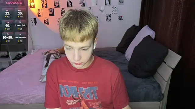 Snapshot of olivertasty chatting on 09-23-25, 07:11 olivertasty online show from 09-23-25, 07:11