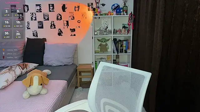 Snapshot of olivertasty chatting on 11-26-25, 06:58 olivertasty online show from 11-26-25, 06:58