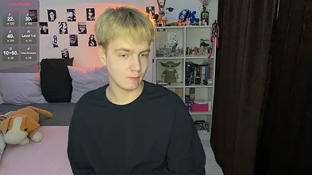 Snapshot of olivertasty chatting on 11-28-25, 07:00 olivertasty online show from 11-28-25, 07:00