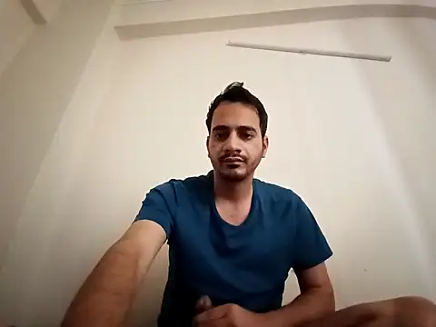 Snapshot of Amit_desai chatting on 04-04-26, 07:28 Amit desai online show from 04-04-26, 07:28