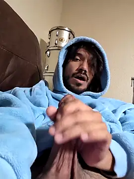 Snapshot of ieatpeaches34 chatting on 11-23-25, 06:57 ieatpeaches34 online show from 11-23-25, 06:57