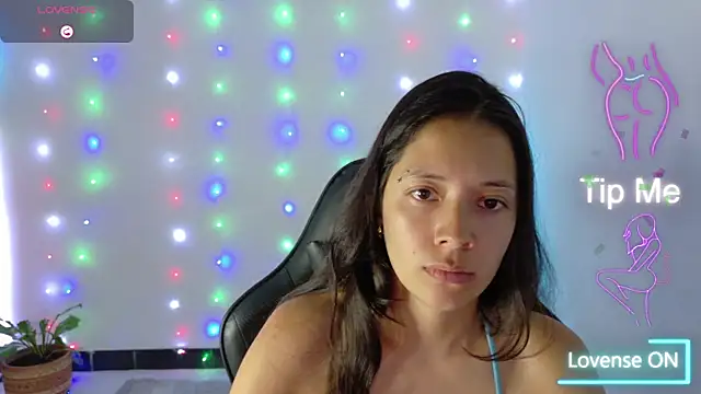 Snapshot of Sarasavage chatting on 01-06-26, 05:27 Sarasavage online show from 01-06-26, 05:27