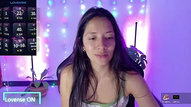 Snapshot of Sarasavage chatting on 01-15-26, 03:00 Sarasavage online show from 01-15-26, 03:00