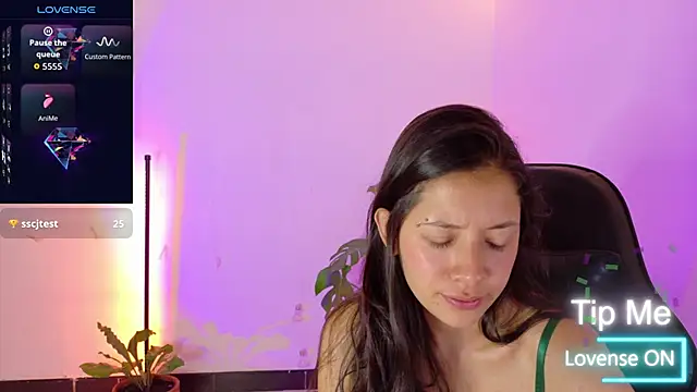 Snapshot of Sarasavage chatting on 03-10-26, 01:16 Sarasavage online show from 03-10-26, 01:16