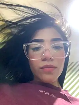 Snapshot of ElaRose_12 chatting on 10-04-25, 08:40 ElaRose 12 online show from 10-04-25, 08:40