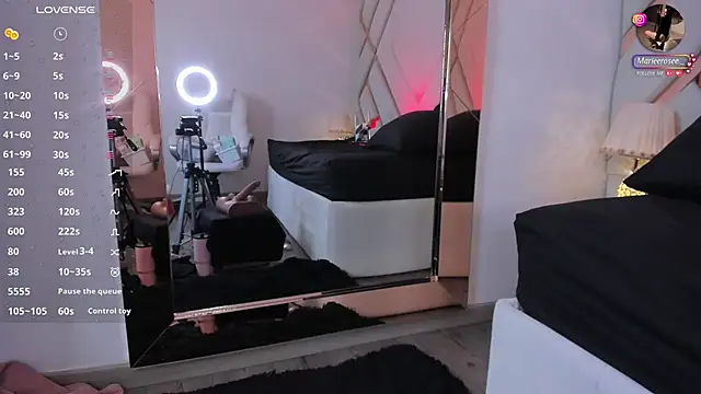 Mariee rosee online show from 10-07-25, 12:19