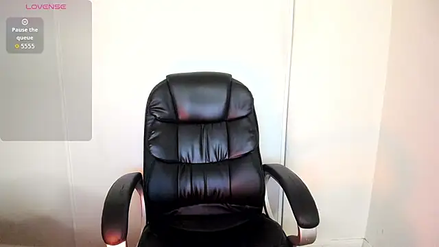 mayaamor online show from 09-20-25, 04:35