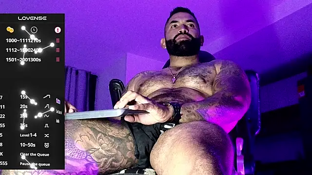 Snapshot of Max-prada chatting on 02-23-26, 02:31 Max-prada online show from 02-23-26, 02:31