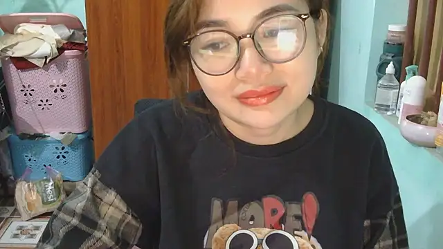 Uhem112 online show from 11-02-25, 02:41