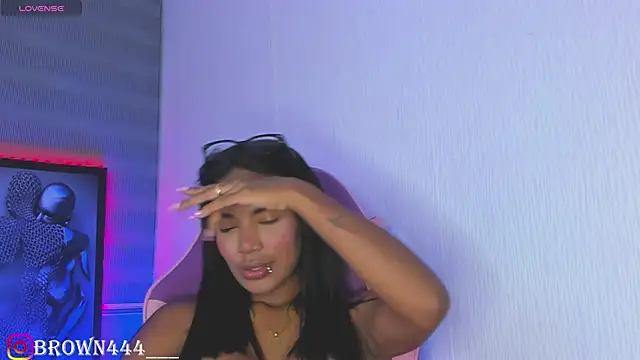  naomibrown  online show from 04-23-26, 03:52