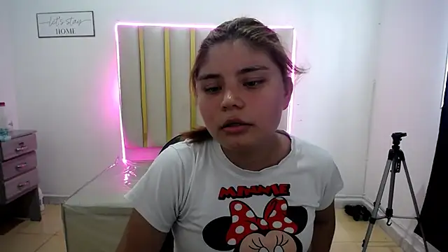 Snapshot of keilicita_tonny_18 chatting on 10-07-25, 04:48 keilicita tonny 18 online show from 10-07-25, 04:48