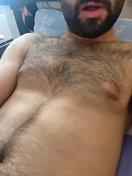 Snapshot of Ramazan8 chatting on 10-15-25, 08:03 Ramazan8 online show from 10-15-25, 08:03