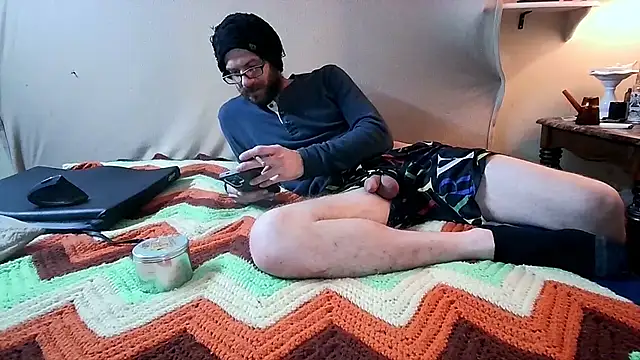 Snapshot of ChristopherMeade chatting on 11-02-25, 05:37 ChristopherMeade online show from 11-02-25, 05:37