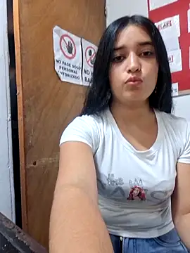 Nathaly78Rober online show from 09-28-25, 05:29