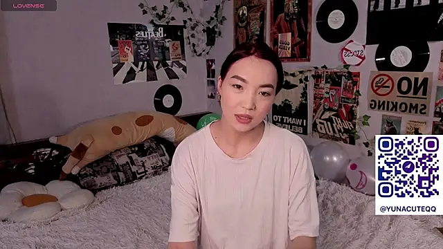 OdetteBiddy online show from 02-18-26, 08:05