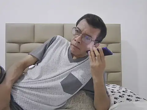 skinnylatino51 online show from 02-19-26, 01:34