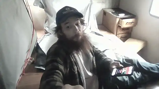 Snapshot of Skater1287 chatting on 03-13-26, 06:58 Skater1287 online show from 03-13-26, 06:58