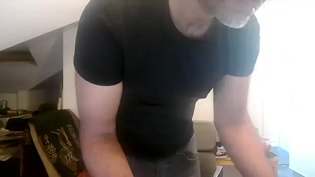 Snapshot of mista_sista_fista chatting on 09-24-25, 04:27 mista sista fista online show from 09-24-25, 04:27