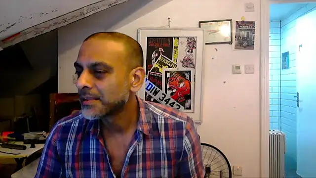 mista sista fista online show from 04-25-26, 11:02