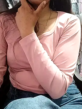 Snapshot of Siya5690 chatting on 03-12-26, 01:17 Siya5690 online show from 03-12-26, 01:17