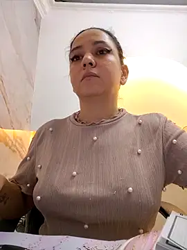 Abbyjoness21 online show from 10-30-25, 10:21