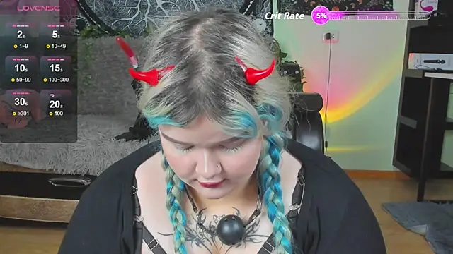 Snapshot of _CandyM1lky_ chatting on 10-24-25, 06:43 CandyM1lky online show from 10-24-25, 06:43