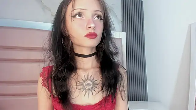 Snapshot of MaddieStark chatting on 09-16-25, 06:42 MaddieStark online show from 09-16-25, 06:42