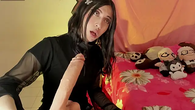 Alanaloiiss  online show from 11-14-25, 06:12