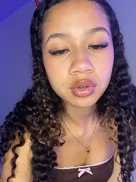 jadee8 online show from 10-05-25, 01:37