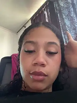 jadee8 online show from 01-09-26, 04:32