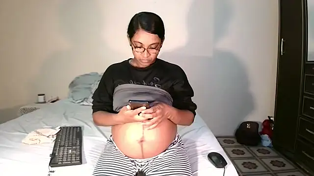 indiansweetflava online show from 04-24-26, 11:56