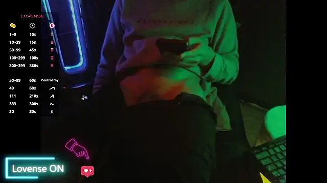 Snapshot of sensualDday chatting on 01-14-26, 12:27 sensualDday online show from 01-14-26, 12:27