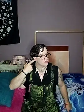 Kiami Noara online show from 04-26-26, 05:49