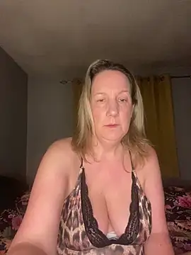 X-Victoria-X online show from 03-07-26, 03:36