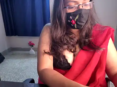 Snapshot of Anjalistar chatting on 11-10-25, 04:44 Anjalistar online show from 11-10-25, 04:44