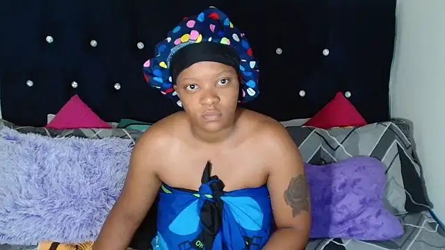 Snapshot of SexyMellon chatting on 09-27-25, 11:59 SexyMellon online show from 09-27-25, 11:59