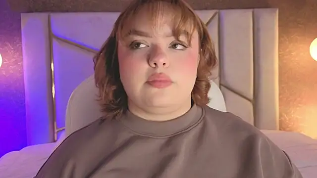 Miiss Bubble online show from 10-18-25, 07:36