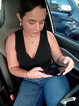 Snapshot of Lambedora_69 chatting on 10-28-25, 08:00 Lambedora 69 online show from 10-28-25, 08:00