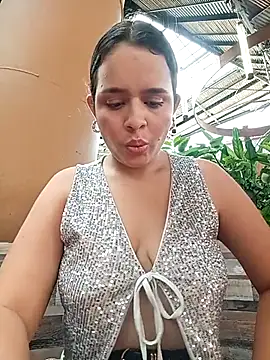 Snapshot of Lambedora_69 chatting on 11-21-25, 07:23 Lambedora 69 online show from 11-21-25, 07:23