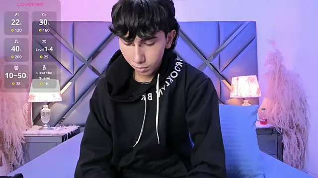 Milan LewisS online show from 03-03-26, 12:55