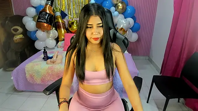 Mindy 19 online show from 09-24-25, 10:51