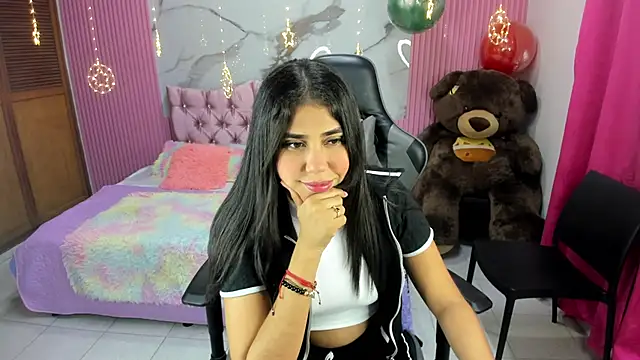 Mindy 19 online show from 02-01-26, 11:09