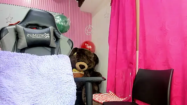 Mindy 19 online show from 03-20-26, 10:53