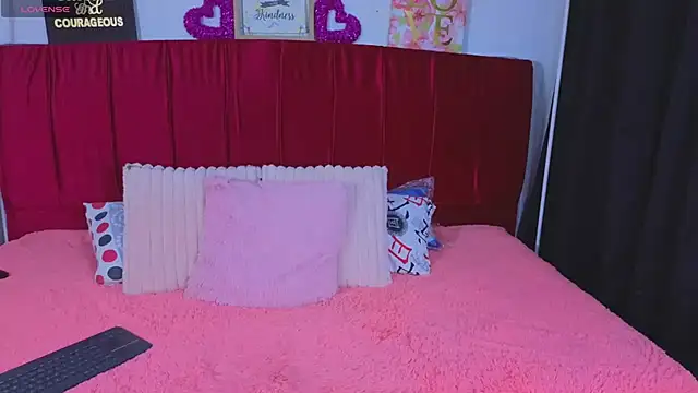 cuteeimy online show from 07-07-26, 05:39